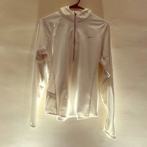 Nike Dri-Fit White Sweatshirt sz. L